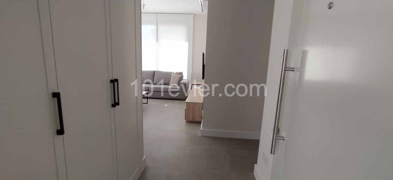 Flat To Rent in Alsancak, Kyrenia