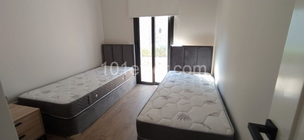 Flat To Rent in Alsancak, Kyrenia