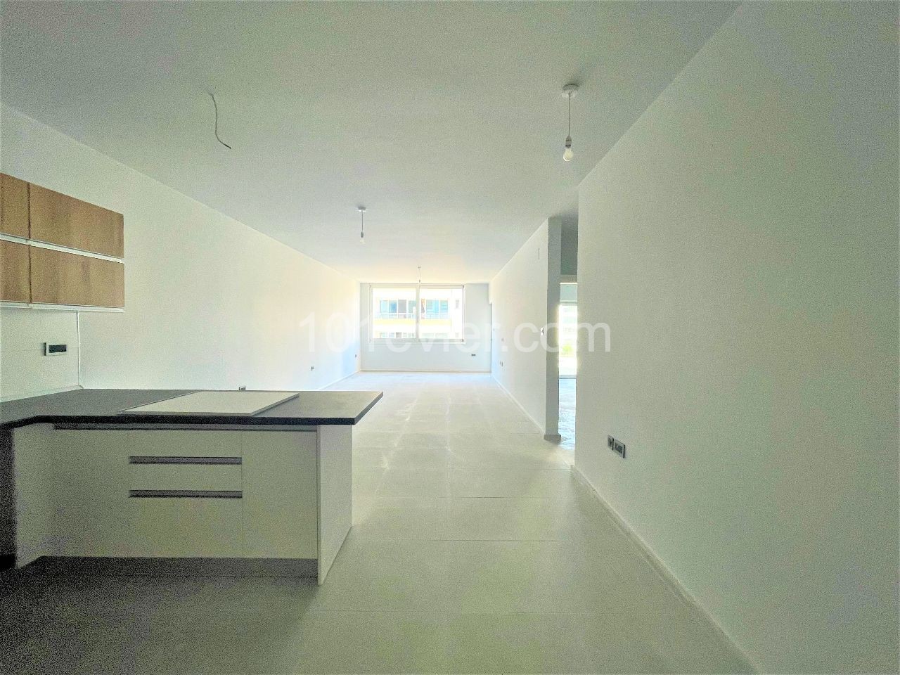 Spacious 2+1 flat, walking distance to the sea!!! ** 