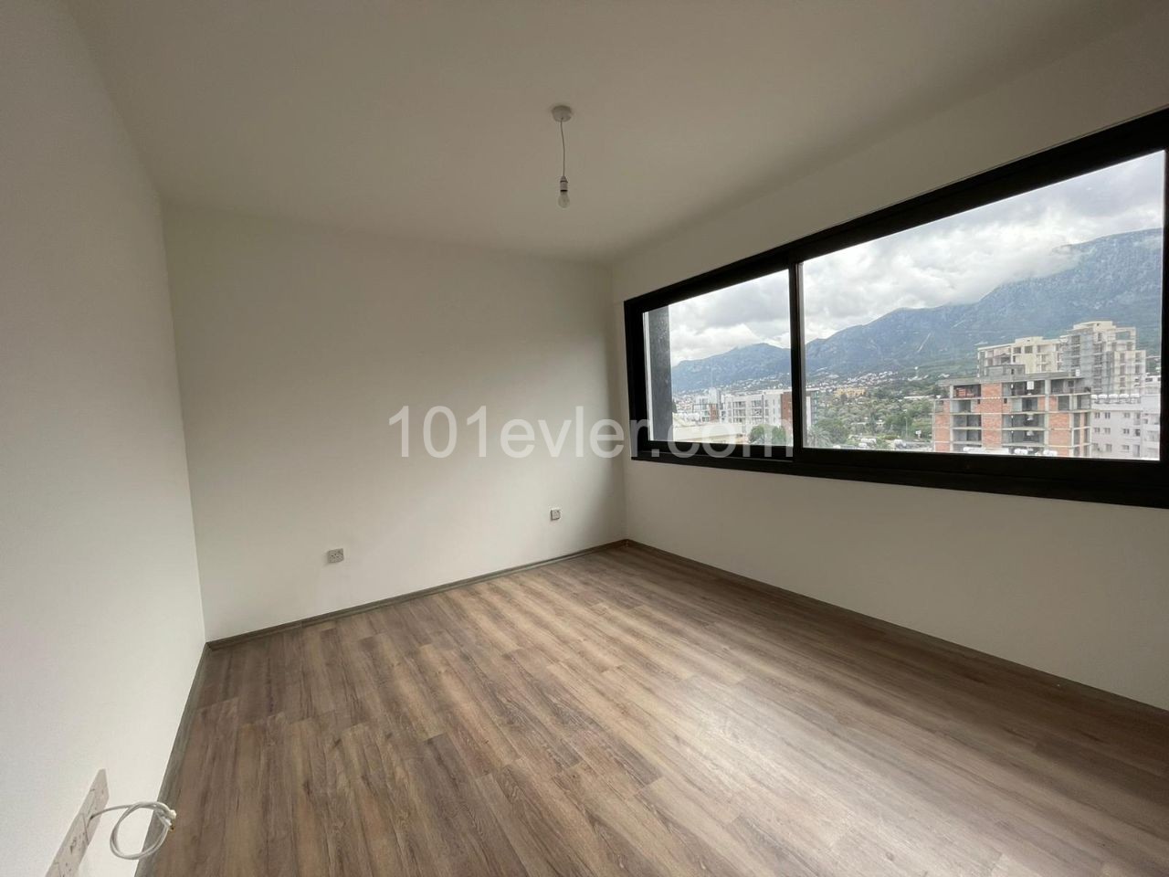 TÜRK KOÇANLI SÜPER LÜKS 3+1 SATILIK DAİRE