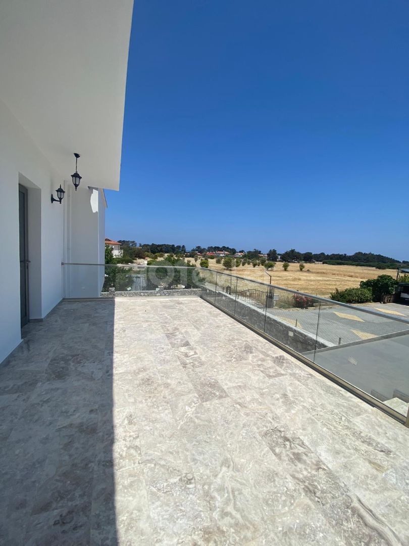 ULTRALUX VILLA ZUR MIETE IN KYRENIA KARSIKA ** 