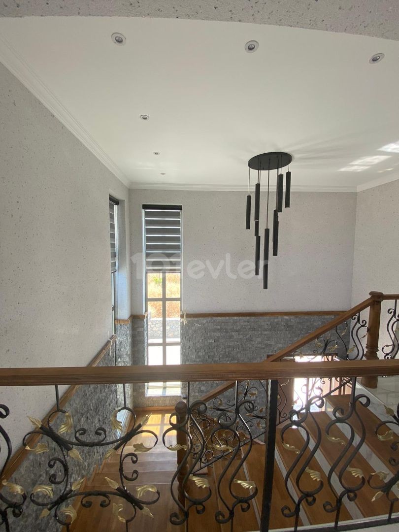 ULTRALUX VILLA ZUR MIETE IN KYRENIA KARSIKA ** 