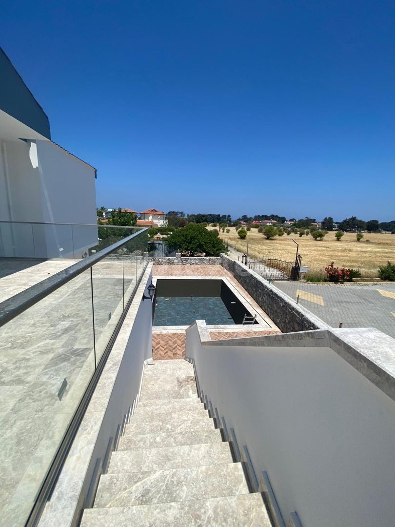 ULTRALUX VILLA ZUR MIETE IN KYRENIA KARSIKA ** 