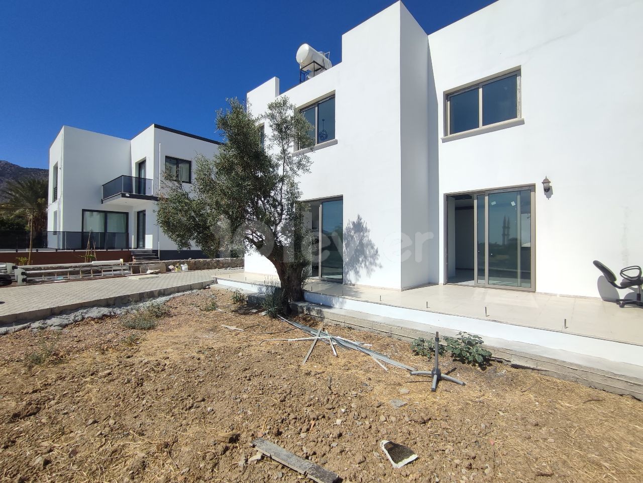 3+1 Geräumige, Luxuriöse Villa Zum Verkauf In Kyrenia Dikmen ** 