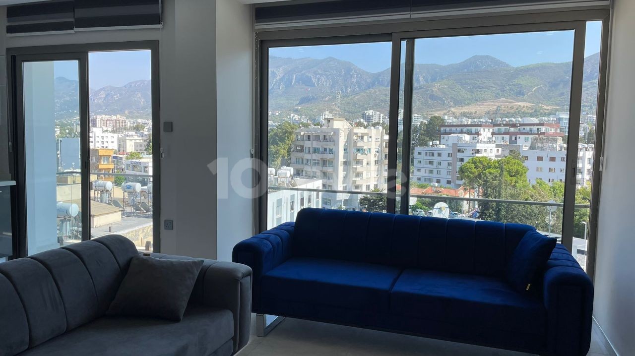 LUXURY 2 + 1 APARTMENT FOR RENT IN THE CENTER OF KYRENIA ** 