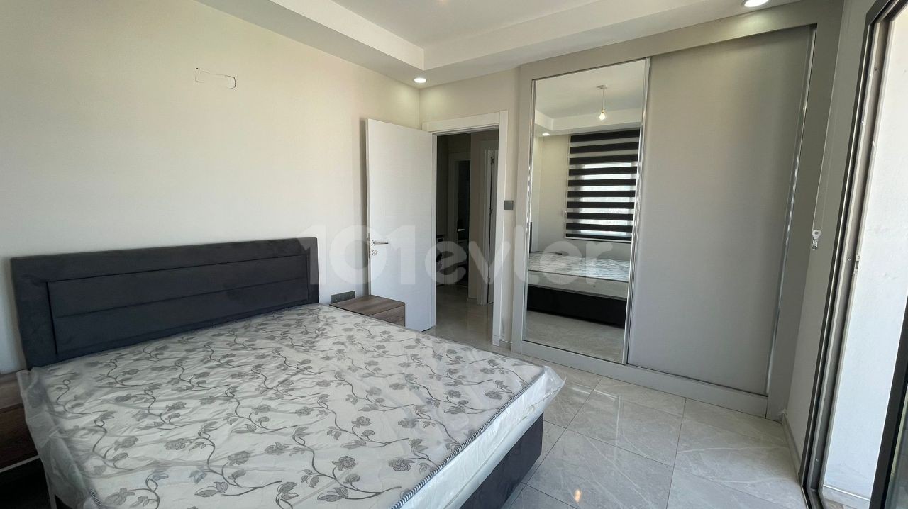 LUXURY 2 + 1 APARTMENT FOR RENT IN THE CENTER OF KYRENIA ** 