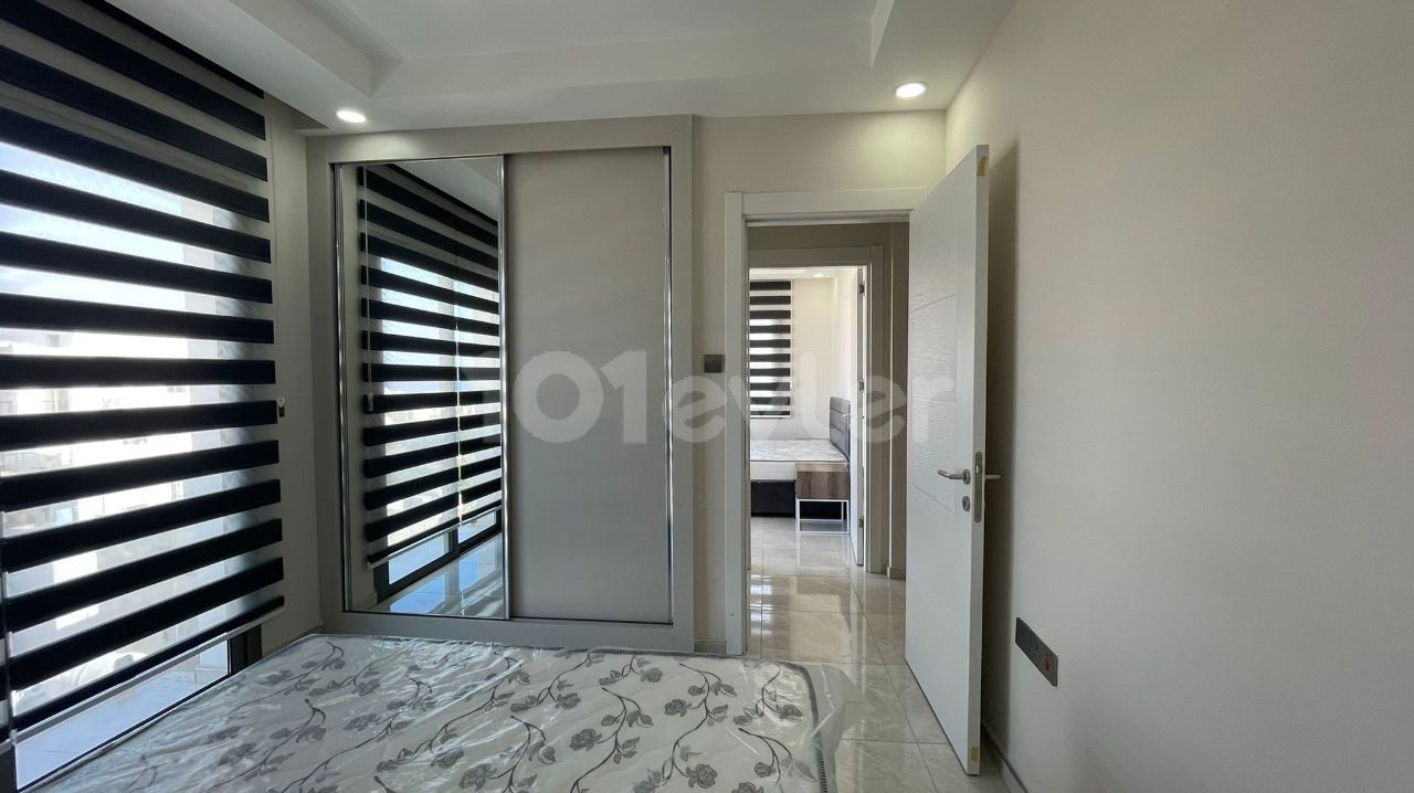 LUXURY 2 + 1 APARTMENT FOR RENT IN THE CENTER OF KYRENIA ** 