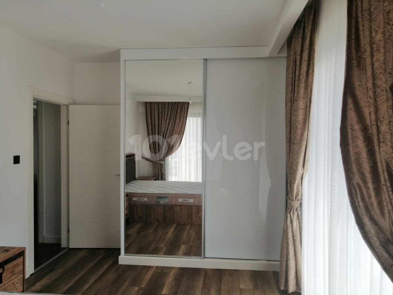 Girne merkezde kiralık lüks penthouse