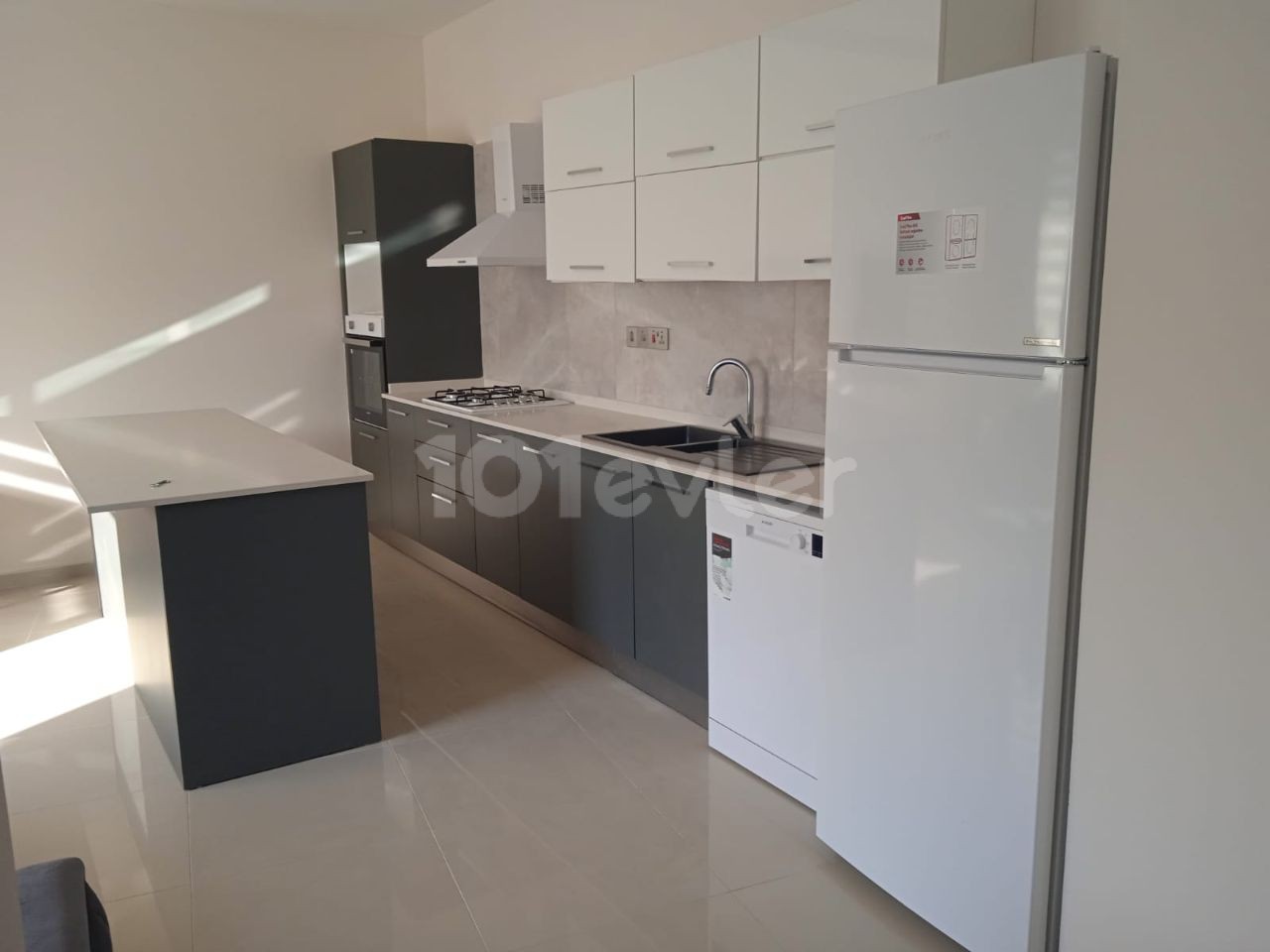 LUXURY 3 + 1 RENTAL IN THE CENTER OF KYRENIA ** 