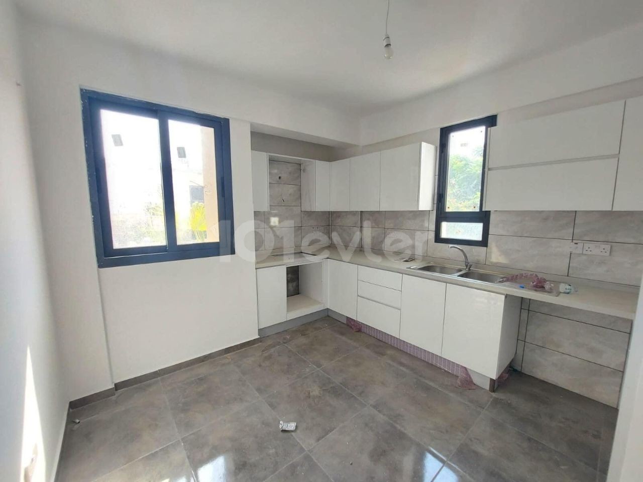 Villa ready to move in Alsancak ** 