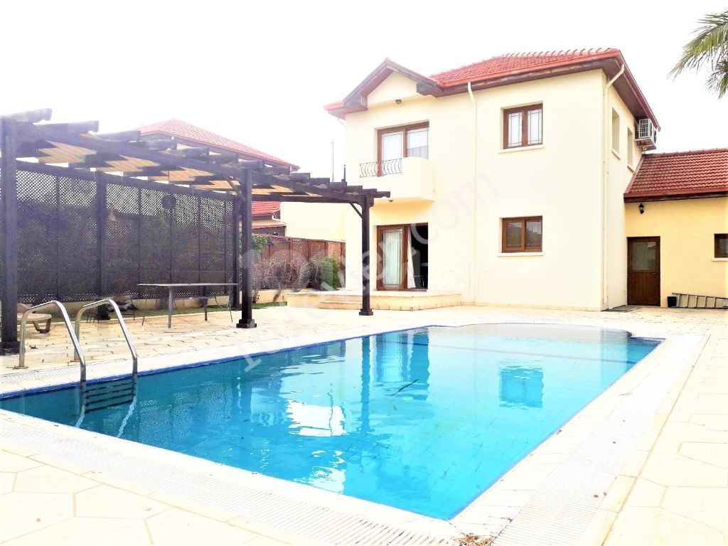 Villa for rent in Alsancak, walking distance to the beach ** 