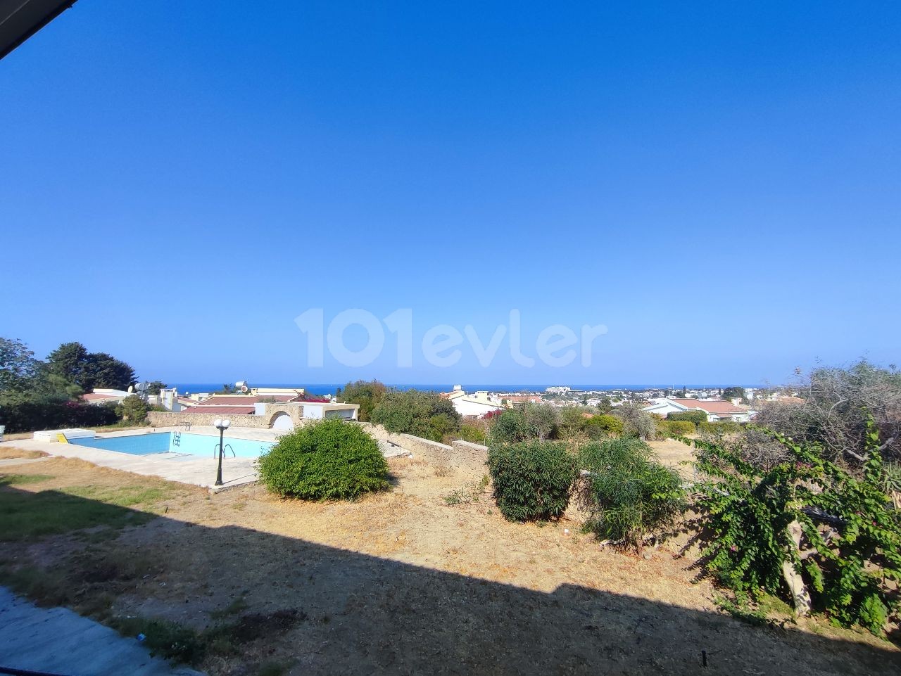 1+1 neu eingerichteter BUNGALOW in Kyrenia Ozanköy zu vermieten ** 