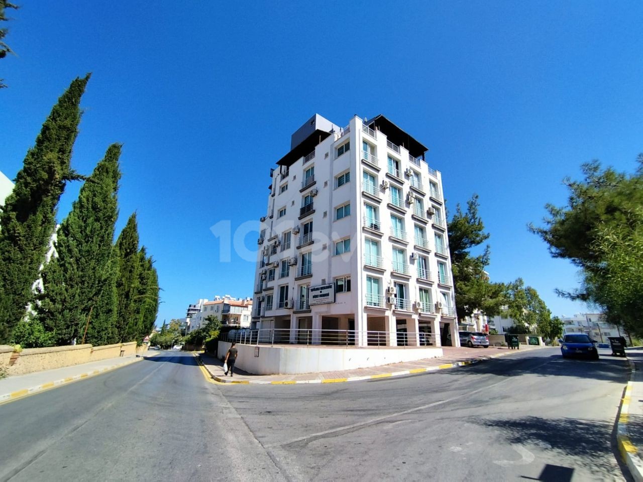 GİRNE MERKEZDE SATILIK /TİCARİ İZİNLİ/MUHTEŞEM MANZARAYA SAHİP 4+1 LÜKS PENTHOUSE!!