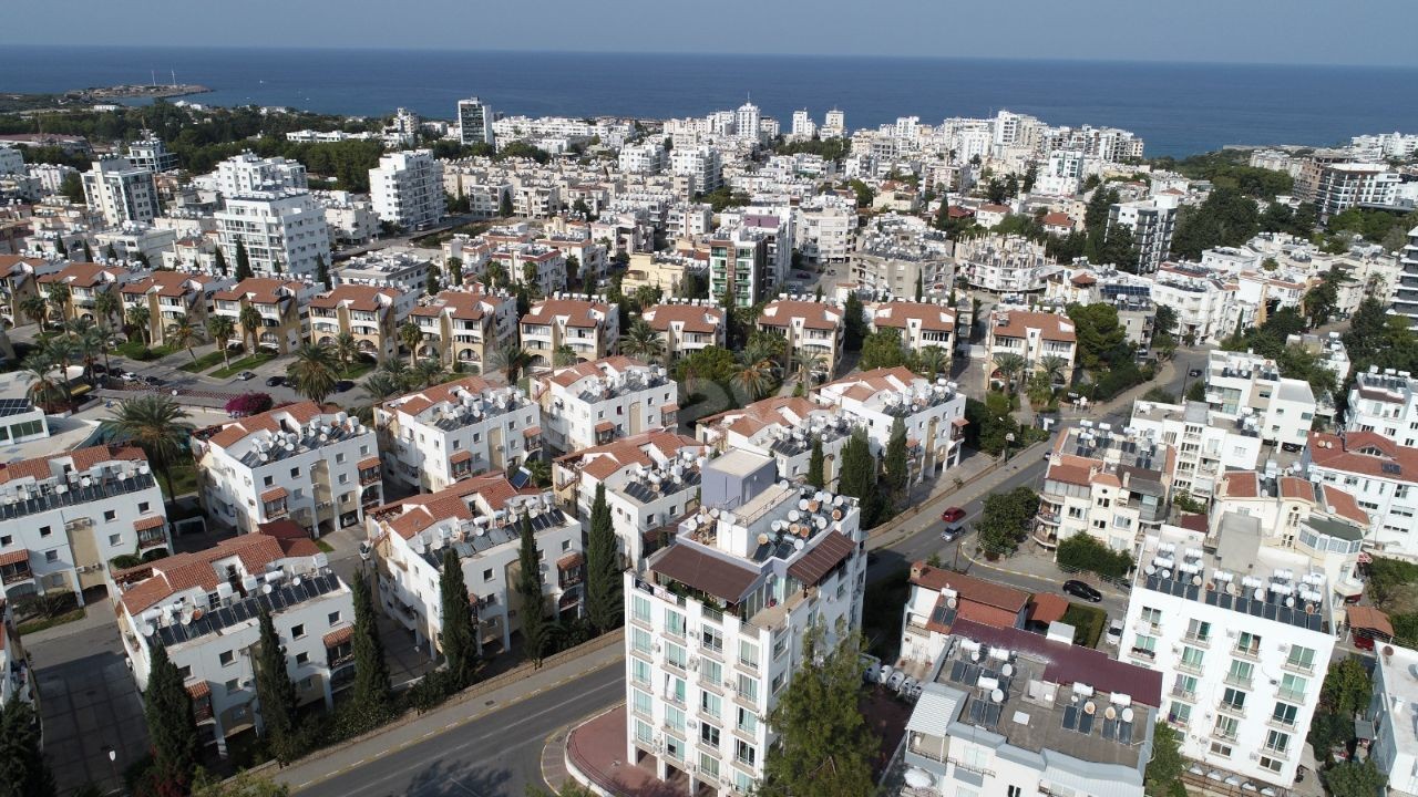 تخت برای اجاره in Girne Merkez, گیرنه