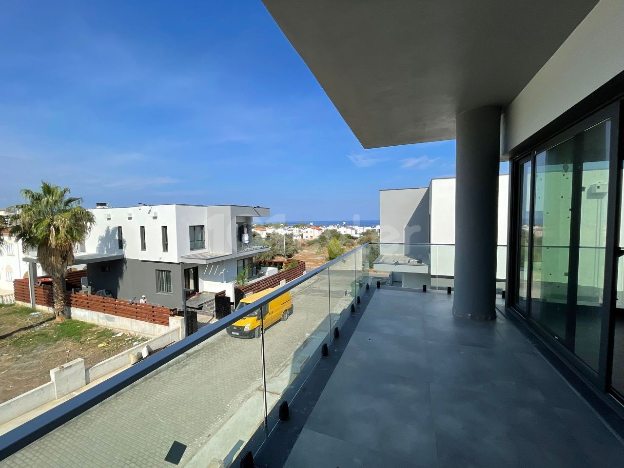 3+1 Luxury Villa with Sea View in a Complex 5 Minutes by Car to Kyrenia Center 