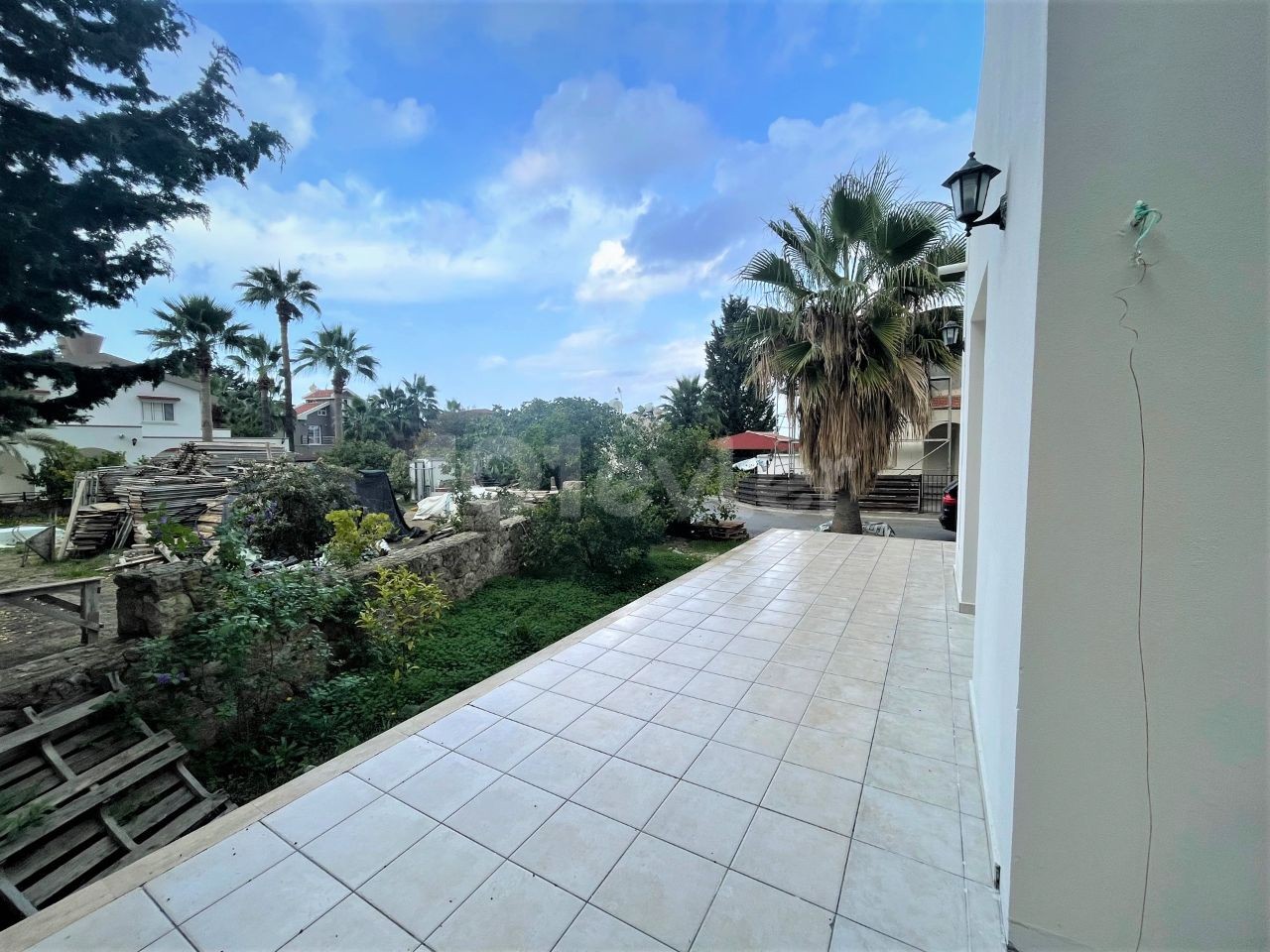 Detached House For Sale in Lapta, Kyrenia