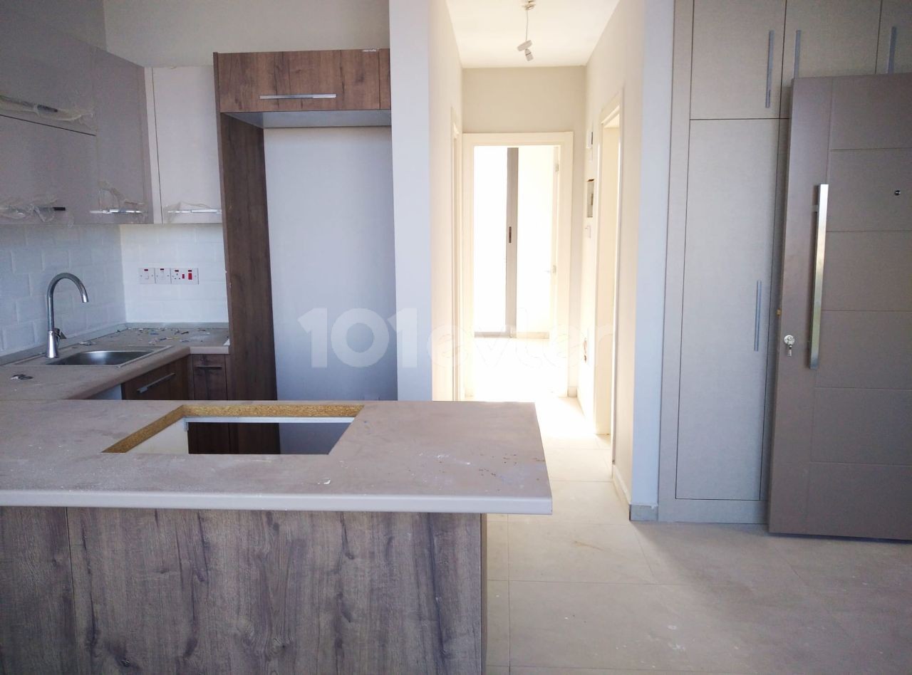 2+1 APARTMENTS IN ALSANCAK  