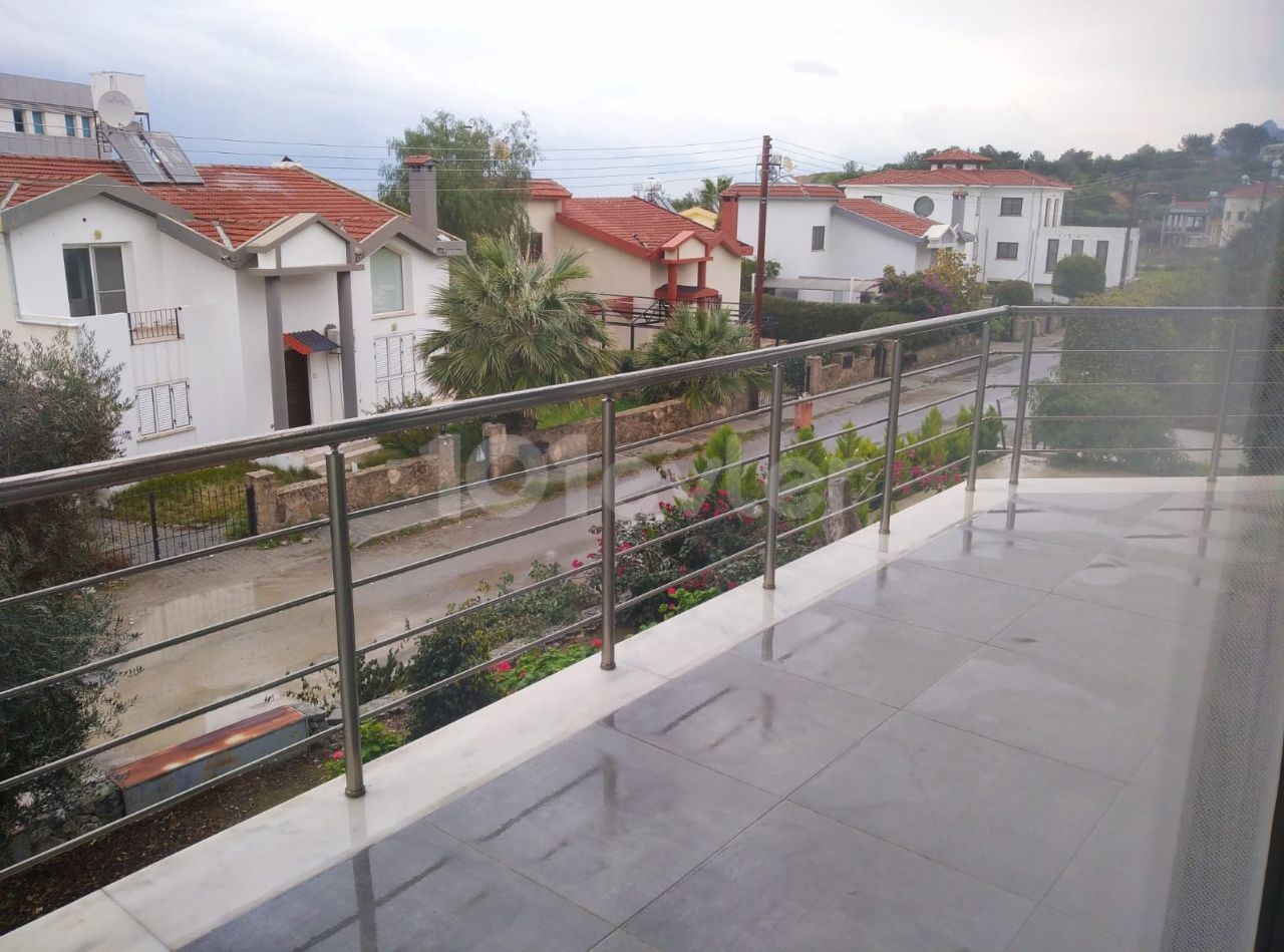 VILLA FOR RENT IN KYRENIA KARAOĞLANOĞLU GAU WALKING DISTANCE