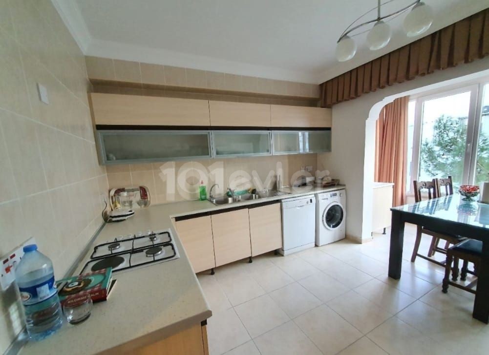 3+1 Fully Furnished Apartment for Rent in Kyrenia Center