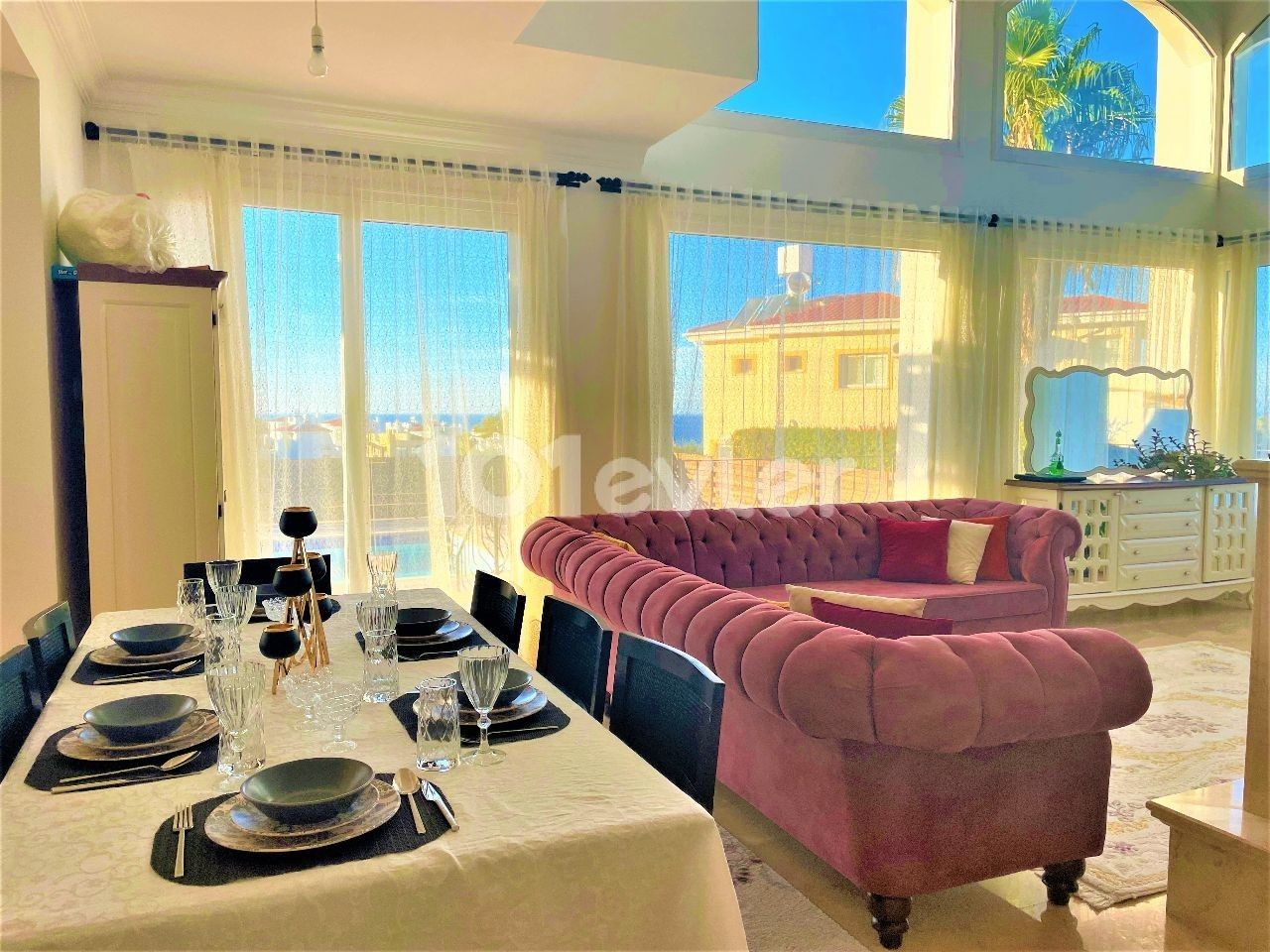 Villa mit Meerblick zur Miete in Kyrenia Karsiyaka in herrlicher Lage