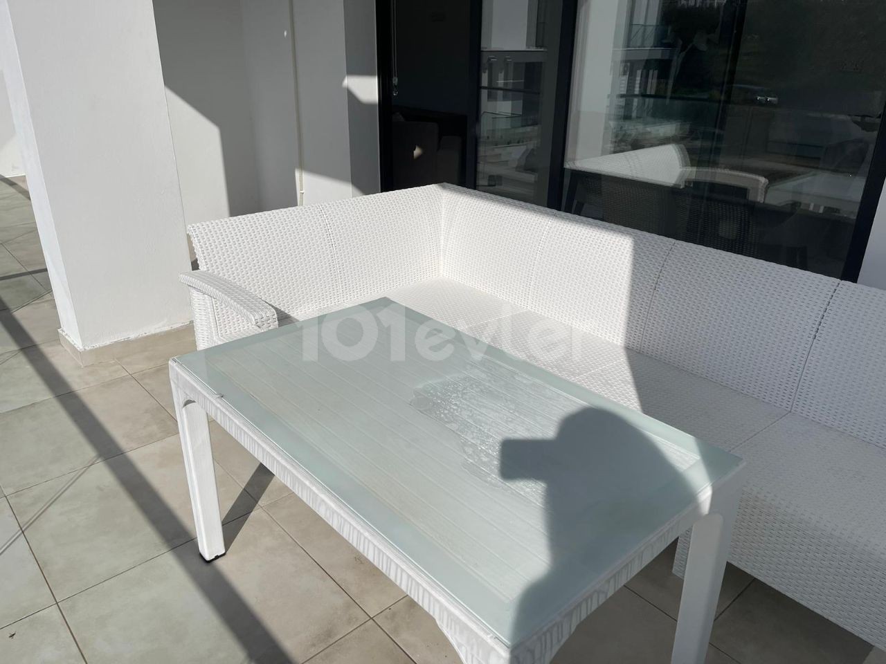 Girne Ozanköy'de 2+1 Full Eşyalı Havuzlu Kiralık Daire