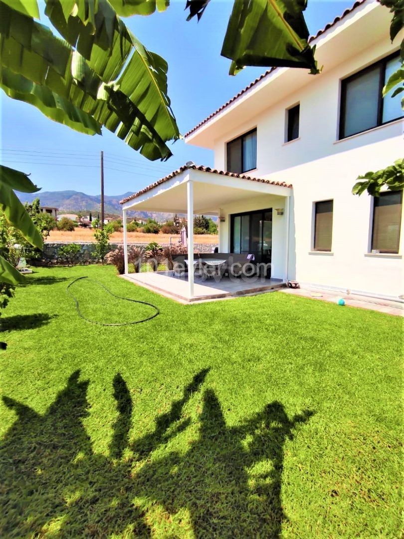 3+1 Luxus-Villa zu verkaufen in Alsancak Region