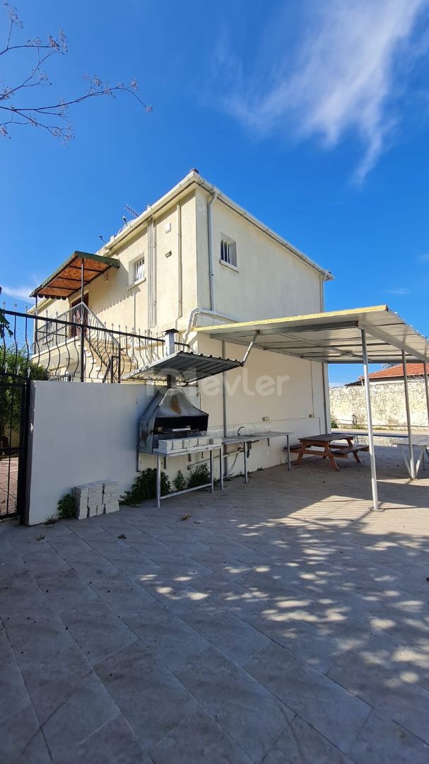 2 VILLAS FOR SALE IN 1200m2 LAND IN LAPTA, GİRNE