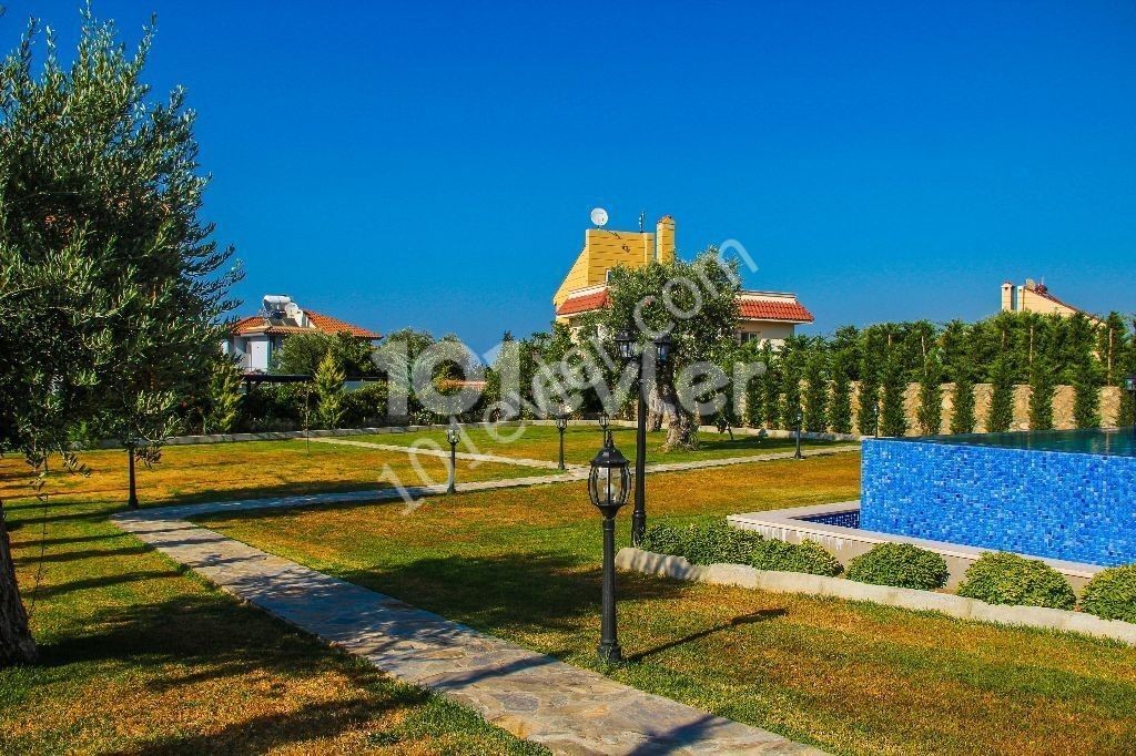  LUXURY 3+1 VILLA WITH SPECTACULAR MOUNTAIN AND SEA VIEWS IN GUINEA BELLAPAİS!!!