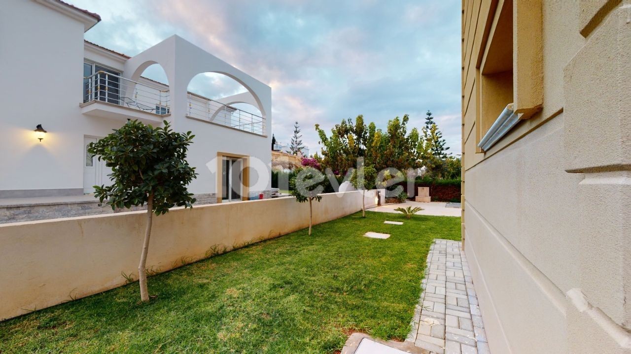 VILLA FOR SALE IN GİRNE ALSANCAK WALKING DISTANCE TO THE SEA