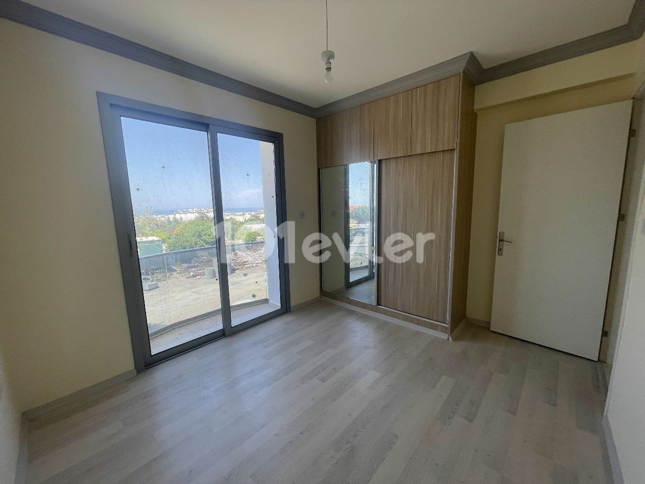 Ready to Move 2+1 Apartment with Sea and Mountain Views in Alsancak, Kyrenia