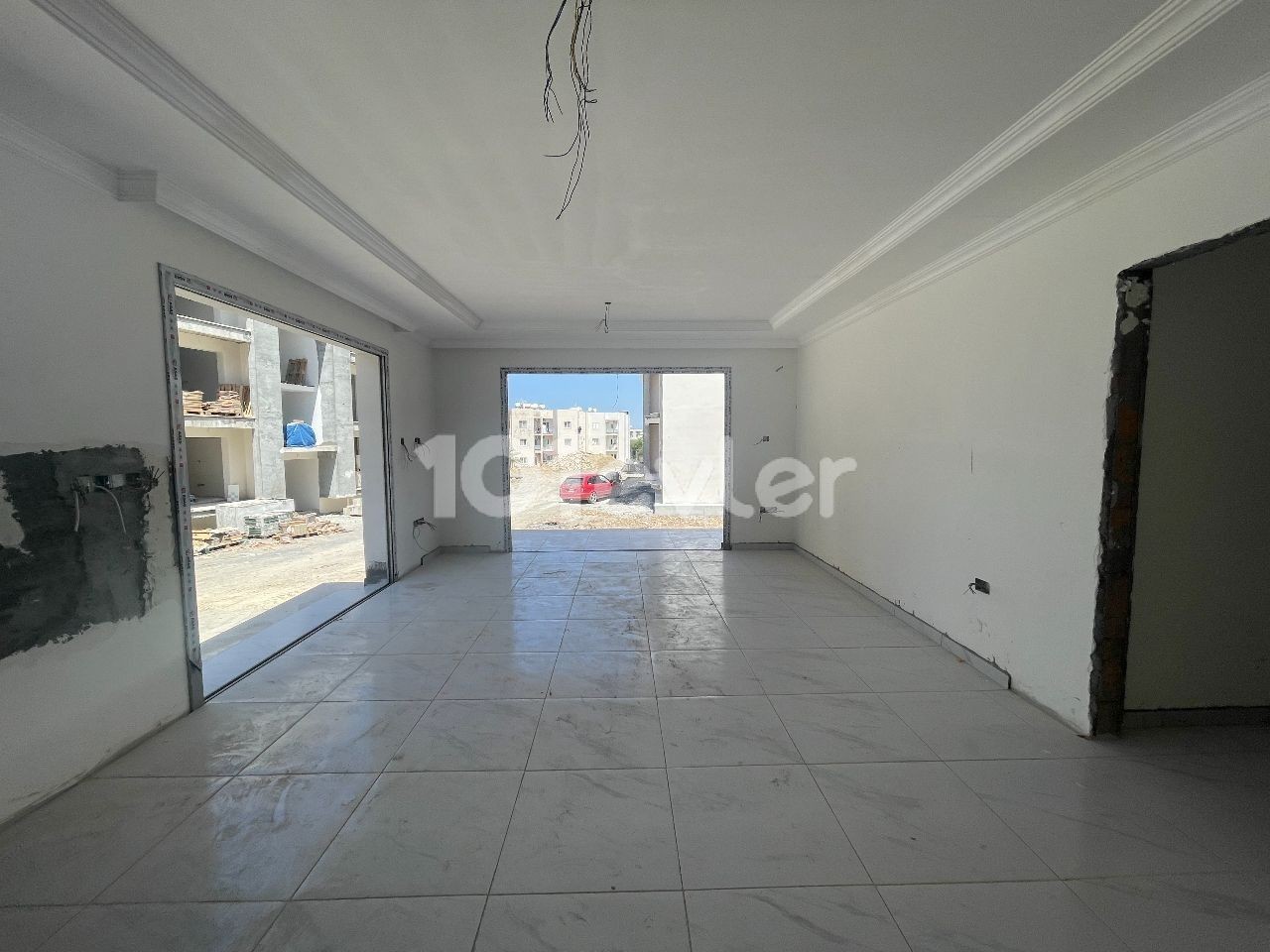 Ready to Move 2+1 Apartment with Sea and Mountain Views in Alsancak, Kyrenia