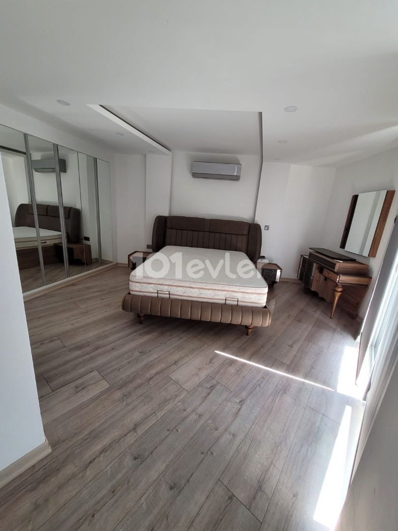 Duplex Penthouse Apartment for Rent in Kyrenia Center