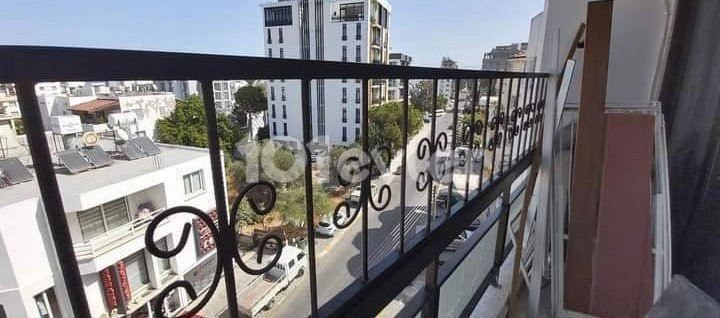 3+1 FLAT FOR SALE IN KYRENIA CENTER