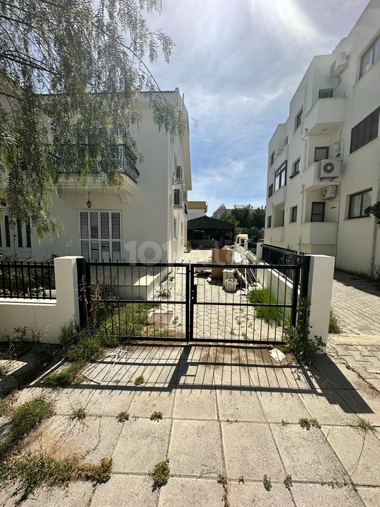 3+1 DUBLEX FOR SALE IN NICOSIA ORTAKOY