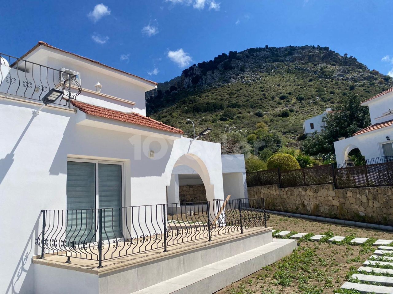 3+1 Luxus-Villa zur Miete in Karsiyaka, Kyrenia