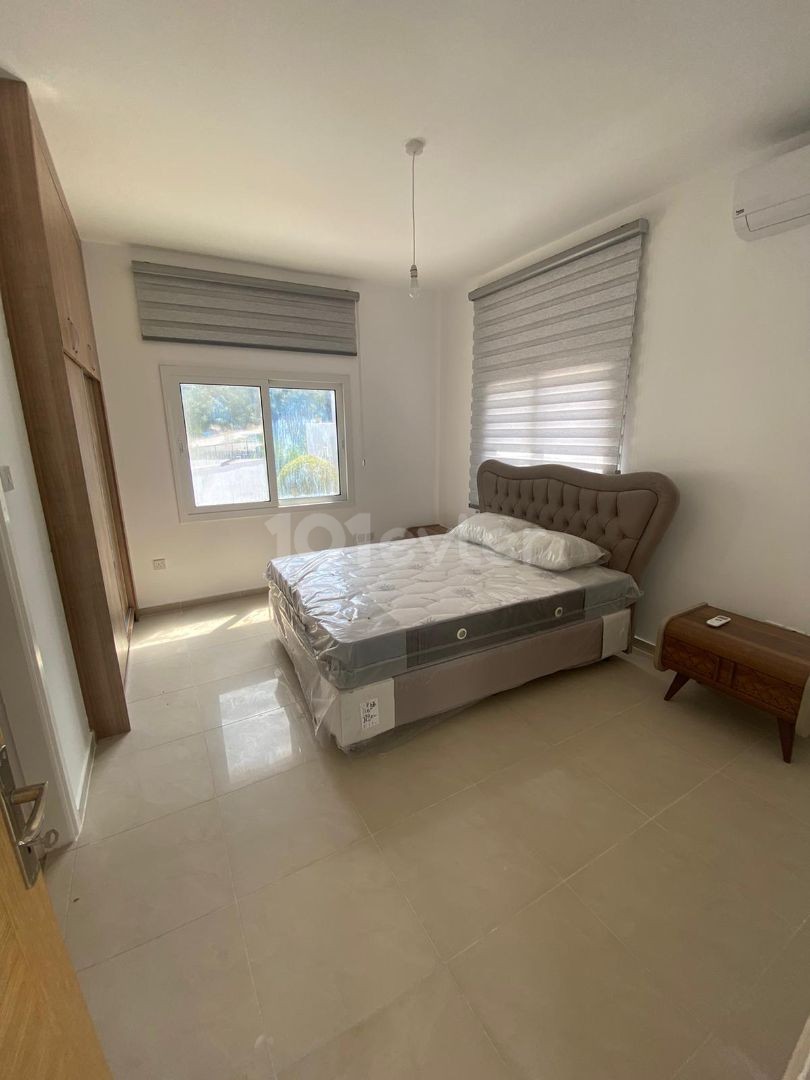 Girne Karşıyaka'da 3+1 Kiralık Lüks Villa