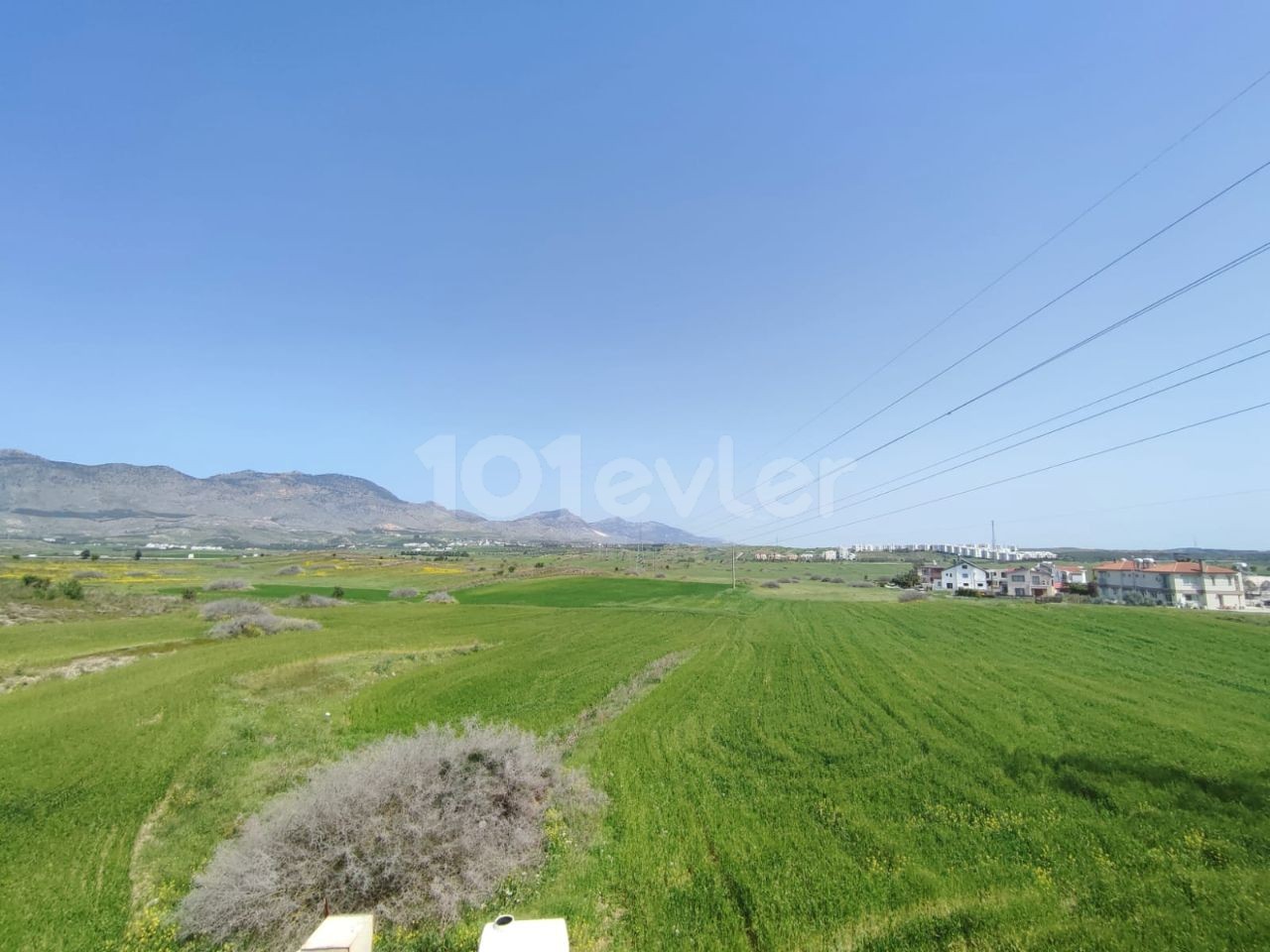 For Sale 2+1 Detached Apartment with Garden in Kyrenia Bogaz