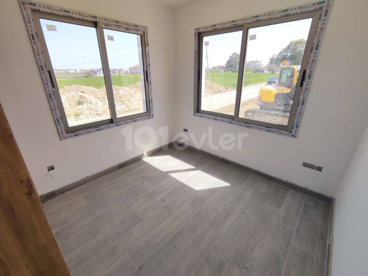 For Sale 2+1 Detached Apartment with Garden in Kyrenia Bogaz