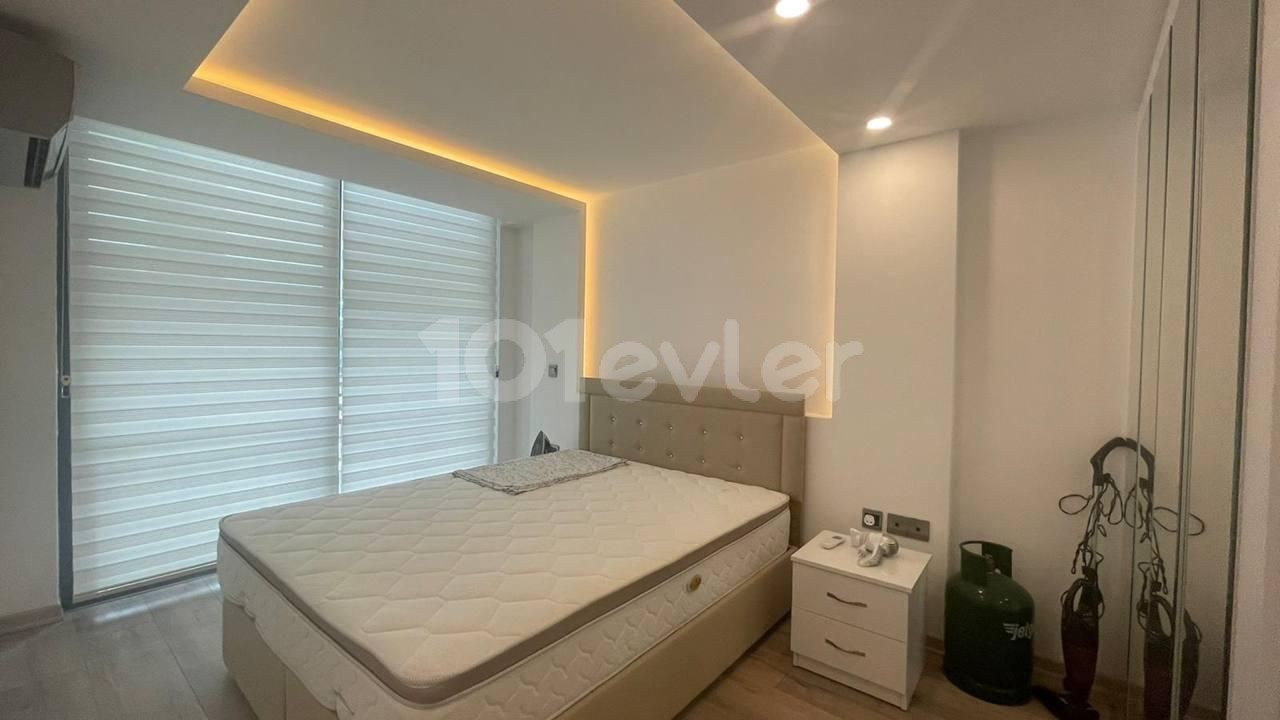 GİRNE MERKEZDE KİRALIK 2+1 LÜKS DAİRE