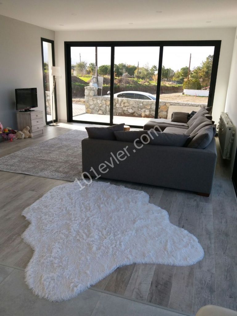 Villa for sale in Alsancak with fabulous sea and mountain view