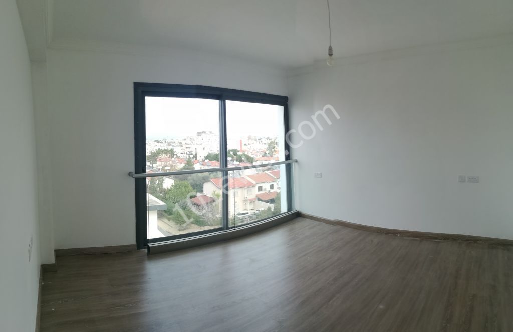 Flat For Sale in Girne Merkez, Kyrenia