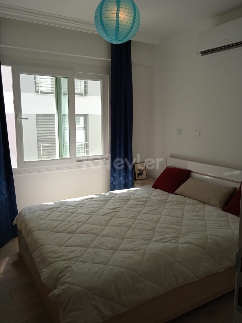 GİRNE MERKEZ TAKASA AÇIK 2+1 DAİRE