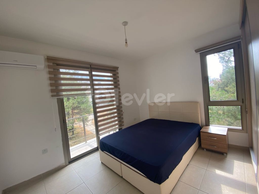 GİRNE MERKEZ ŞOKMAR MARKET YAKINI 1+1 ORMAN MANZARALI DAİRE