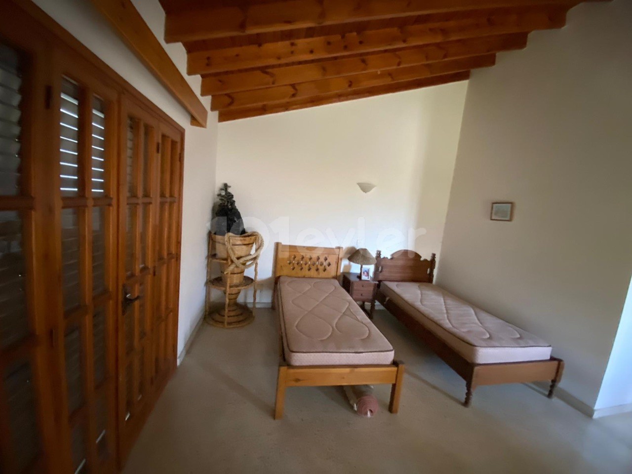 Authentic villa in Yeşiltepe ** 