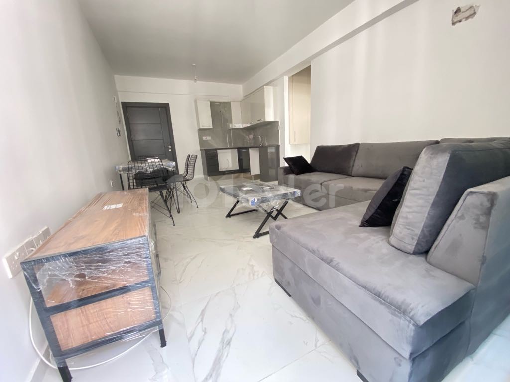 FULL ZERO FURNISHED 2+1 LUXURIOUS FLAT IN KYRENIA CENTER *SINGLE AUTHORITY*