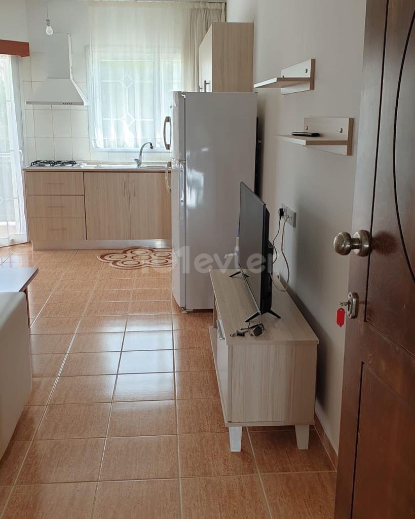 GİRNE MERKEZ LAVASH ARKASI KİRALIK 1+1 DAİRE