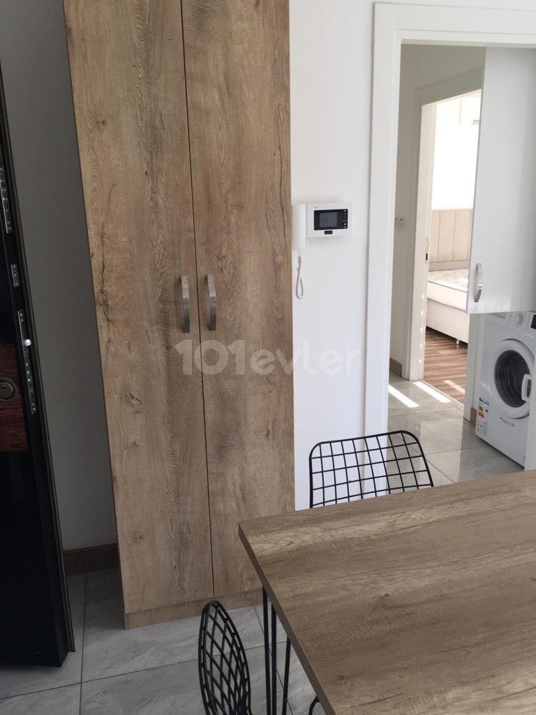 2+1 LUXURIOUS FLAT FOR RENT IN THE CENTER OF KYRENIA