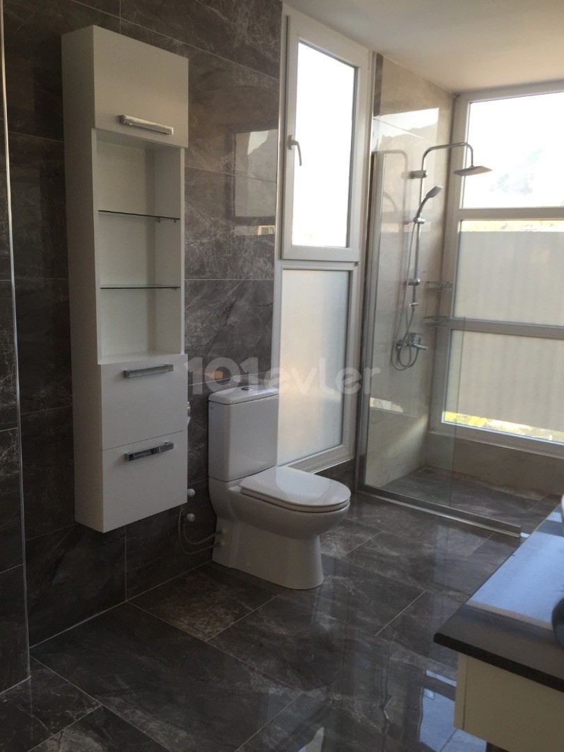 1+1 FULL EŞYALI PENTHOUSE GİRNE MERKEZ KİRALIK