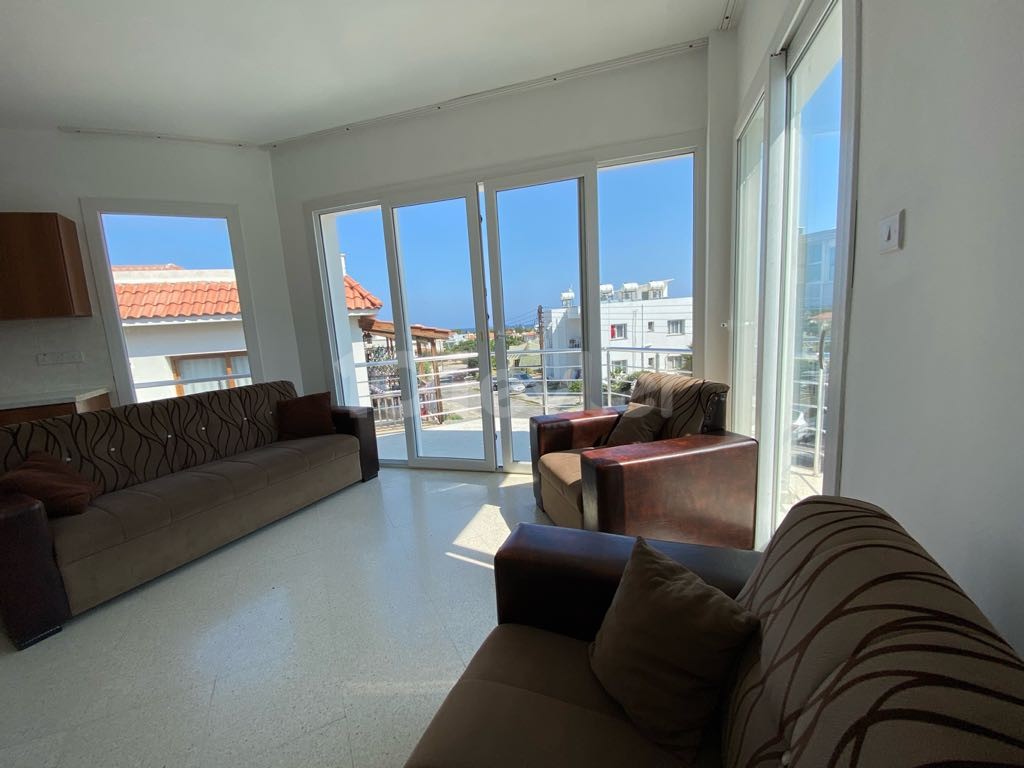 2 + 1 APARTMENT FOR RENT IN THE CENTER OF KYRENIA ** 