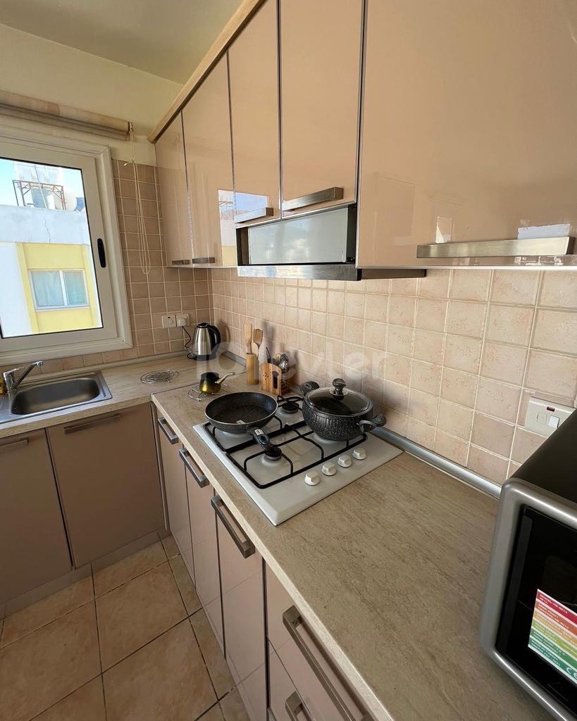 1+1 FULLY FURNISHED FLAT NEAR KYRENIA CENTER AKPINAR CIRCLE